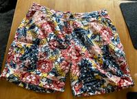 Kurze Hose • Leinen • Gr. 42 • Esmara • Blumen • NEUWERTIG Baden-Württemberg - Aulendorf Vorschau