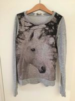 H&M Sweatshirt Gr. 134/140 Baden-Württemberg - Fellbach Vorschau