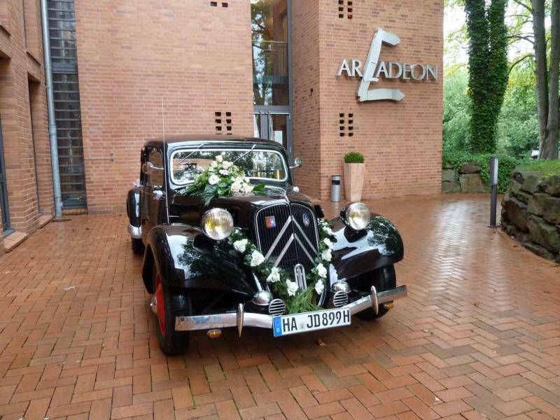 Oldtimer „Amelie“ mit Chauffeur - Das Hochzeitsauto Citroen 11CV in Hagen