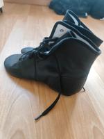 Tanzschuhe Größe 38 und 42/43 Hessen - Großenlüder Vorschau