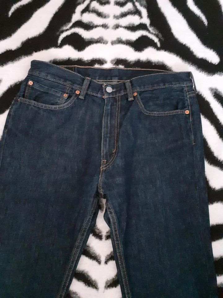 Levi's 505 Jeans Gr. W 34 / L 30 - 29 & Blau TOP wie NEU ! in Merzig