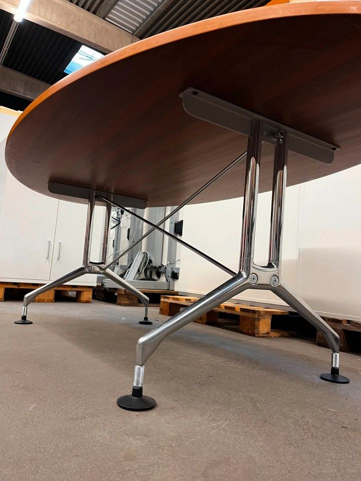 Vitra Spatio Tisch oval Vintage Design mit Chrom Beinen Konferenztisch Bürotisch Esstisch in Offenbach