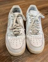 Weiße Nike Air Force Hessen - Willingshausen Vorschau