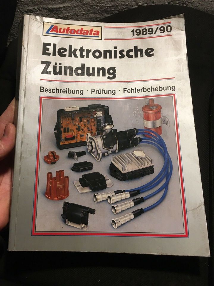 Elektronische Zündung sämtlicher Automarken Fachbuch in Wehringen