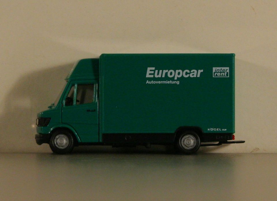 Herpa 042673 Mercedes Benz 207D LKW Koffer Interrent Europcar Her in Mansfeld