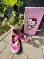 Mädchen Ballerinas Hello Kitty Größe 30 Sehr guter Zustand Hessen - Nidderau Vorschau