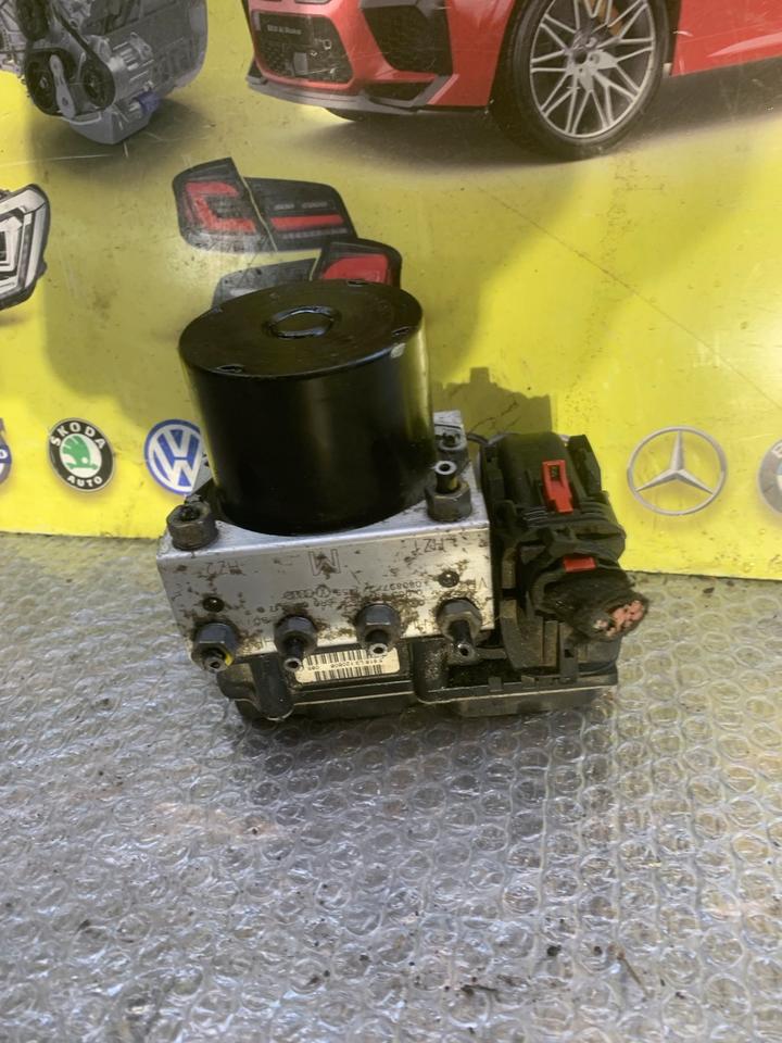 Skoda Fabia 5J 1.4 Benzin Abs System 0265800817 2007 - 2014 ¥ in Herne