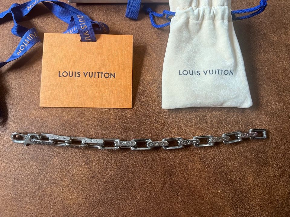 Louis Vuitton Monogram Armband / Chain Silber in Thüringen