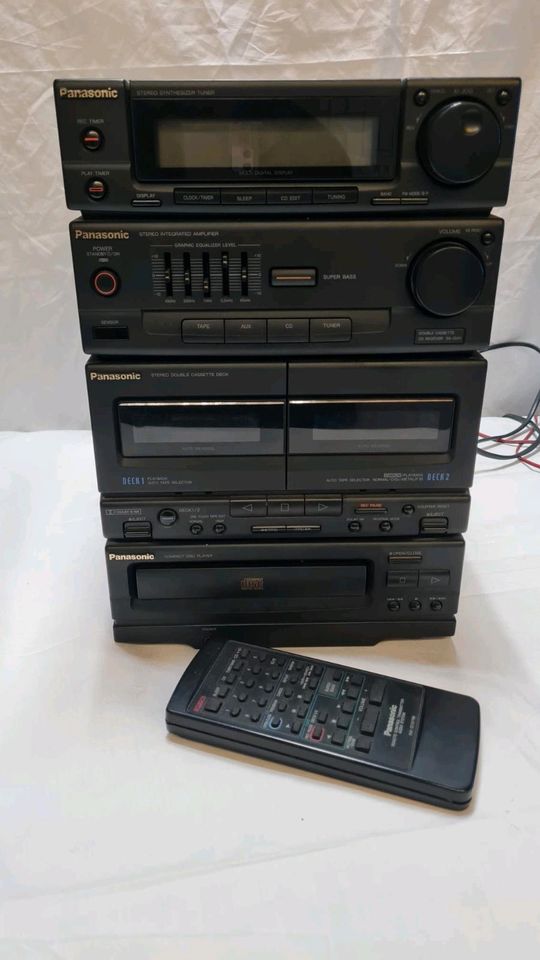 Panasonic sa-ch11 kasetten deck mit cd und Radio kompaktanlage in Wetzlar