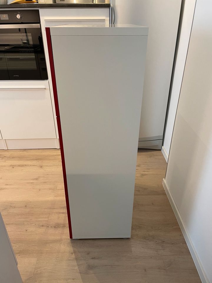 Ikea BESTA Schrank Highboard NP: 200€ in Walkenried