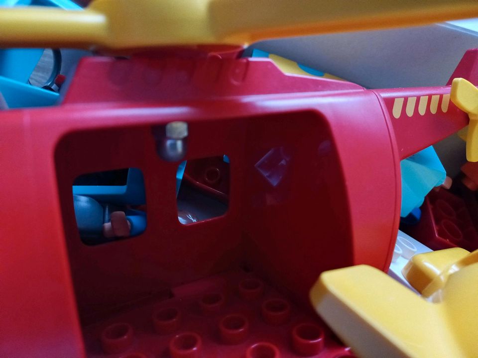 Duplo Set Flughafen Hubschrauber in Bempflingen