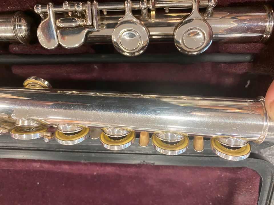 Yamaha Querflöten yfl-211 212 311 312 411 511 Silber Miete Kauf in Pforzheim