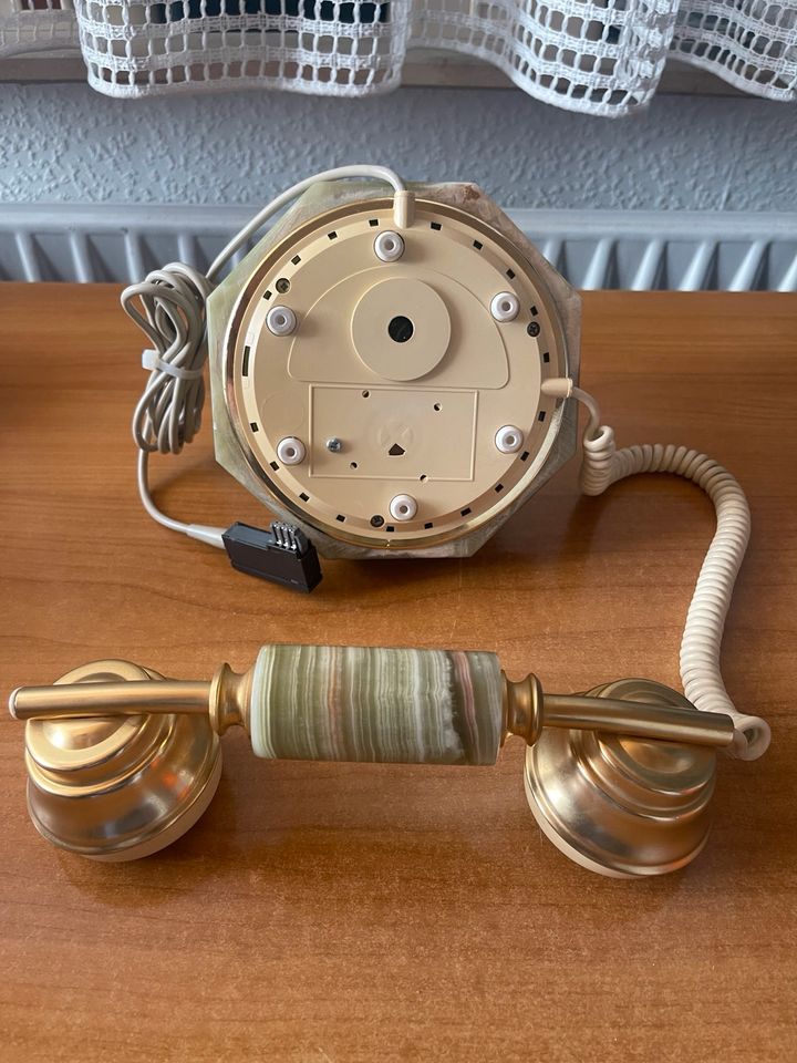 Altes funktionierendes Onyx Marmor Wählscheibentelefon in Markgröningen