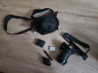 Spiegelreflexkamera Canon EOS 700D super Zustand mit Tasche Kr. München - Oberschleißheim Vorschau