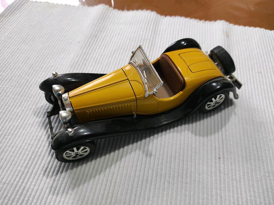 Modellauto Burago Bugatti Type 55 in Haundorf