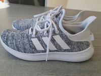 NEU Adidas Turnschuhe Sneaker Bayern - Herzogenaurach Vorschau