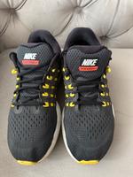 Nike Zoom Vomero 11 Größe 44 Sportschuhe Sneaker Laufschuhe Bayern - Friedberg Vorschau