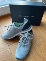 Tommy Hilfiger Sneaker 45, neuwertig Hessen - Heppenheim (Bergstraße) Vorschau