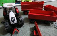 Siku Steyr Traktor mit Anhänger Welger und Kipper Konvolut rot Brandenburg - Doberlug-Kirchhain Vorschau