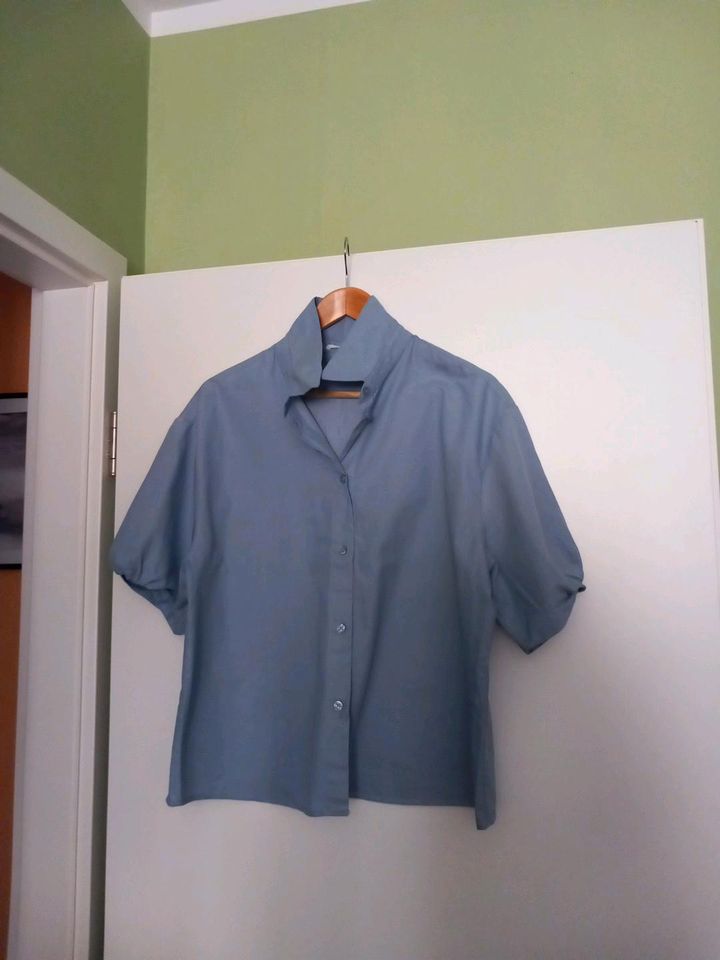 NEU Opus Bluse, Gr. 42, hellblau in Magdeburg