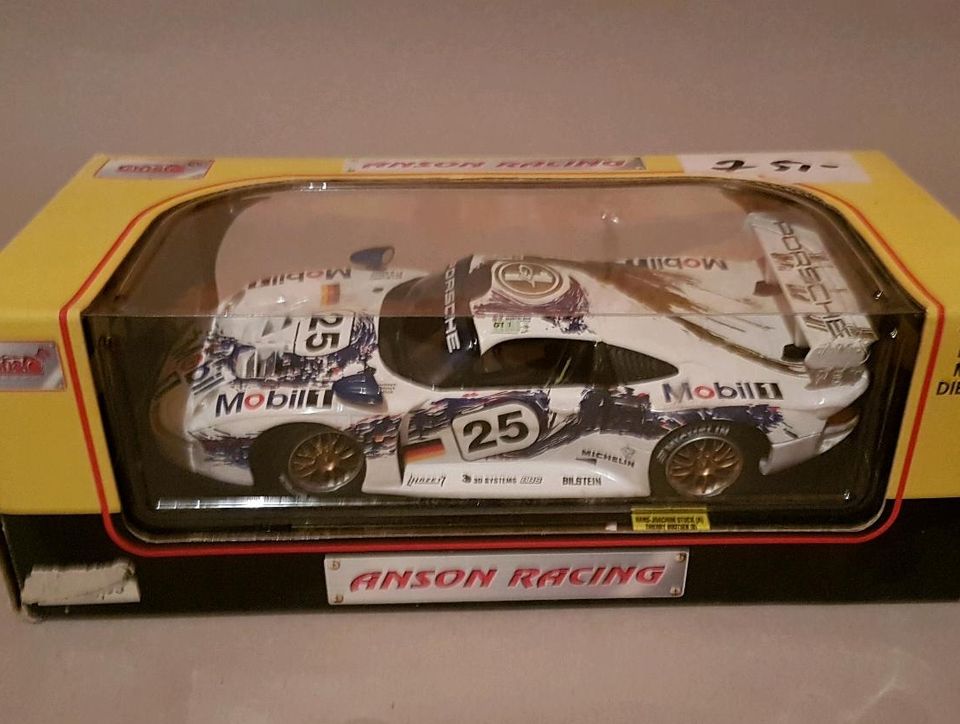 1:18 Modellautos Modellauto AutoArt UT Minichamps Action OVP #1 in Paulinenaue