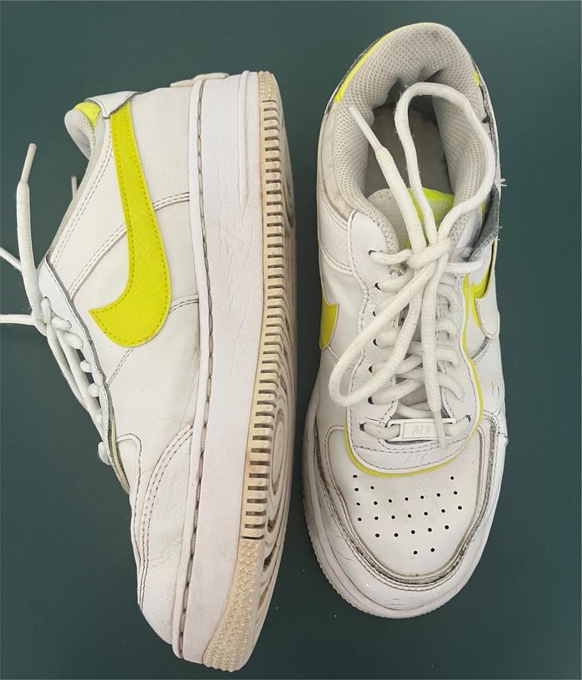 Air force neon gelb hotsell