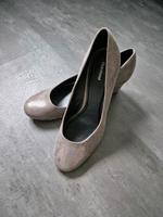 GRACELAND Pumps/High Heels Gr.40 Glitzereffekt 6 cm w. NEU Leipzig - Lausen-Grünau Vorschau