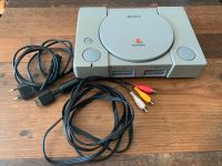 PlayStation 1 mit Controller, PS 1 Konsole, super Zustand! Schleswig-Holstein - Ahrensburg Vorschau