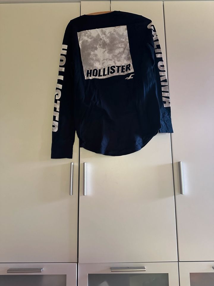 Hollister Longsleeve in Käshofen