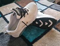 Nike Air Turnschuhe 39 US 6,5 Berlin - Tempelhof Vorschau