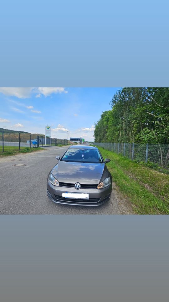 Golf 7 TSI 1,4 TÜV NEU !!! in Hameln