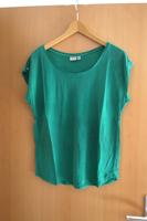 Schönes guterhaltenes  ESPRIT Top Basic Shirt M 38/40 Grün München - Pasing-Obermenzing Vorschau