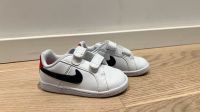 Kinderschuhe Schuhe Turnschuhe Sneakers Nike Gr. 22 Bayern - Unterhaching Vorschau