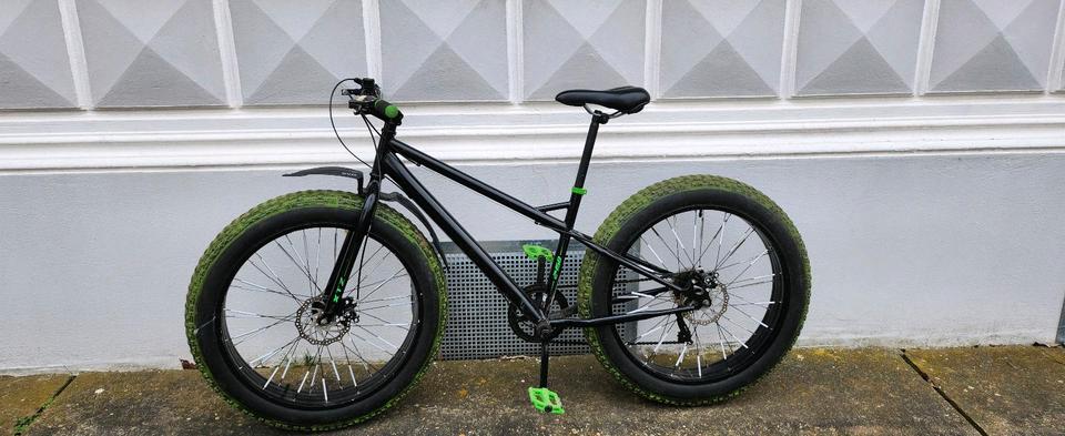 FATBIKE Fat Bike Fahrrad Mountainbike MTB sehr leicht 26 x 4,0 in Bördeland