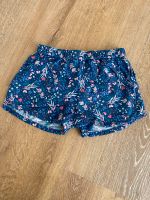 H&M Mädchen Shorts Bermuda Viskose blau Muster 98 Niedersachsen - Bockhorn Vorschau