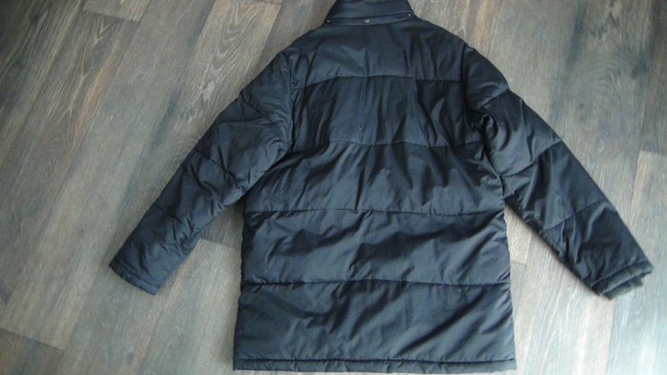 Herren Jacke BLEND von Amerika GR XL schwarz in Buchen (Odenwald)