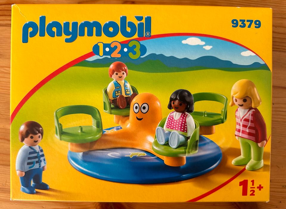 Playmobil 1-2-3 Wohnhaus 70129 Spielplatz 6785 Karussell 9379 in Berlin