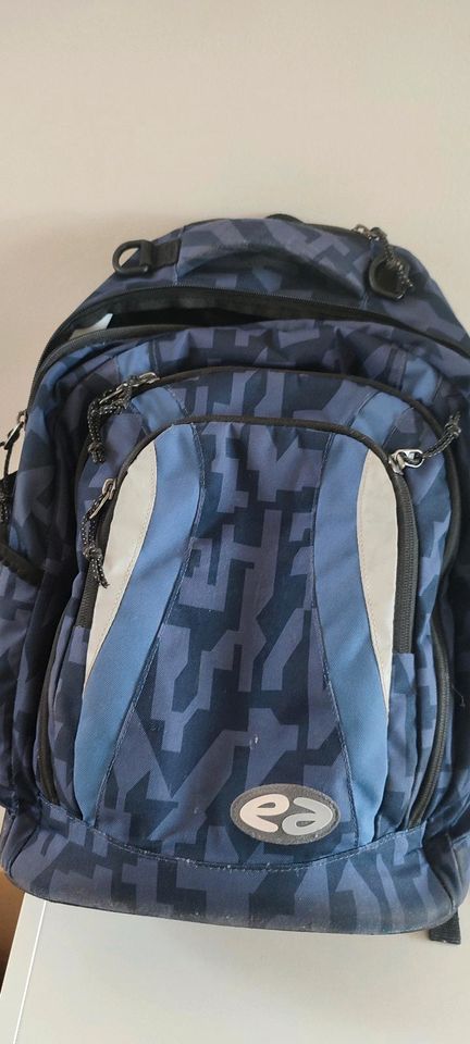 Schulrucksack Jugendliche von yzea in Magdeburg