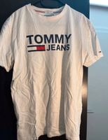 Weißes Tommy Hilfiger T-Shirt Gr. M❗️ Baden-Württemberg - Kirchheim am Neckar Vorschau