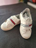 Tommy Hilfiger, Kinder Schuhe, Sneaker, weiß, Größe 25 Frankfurt am Main - Bornheim Vorschau