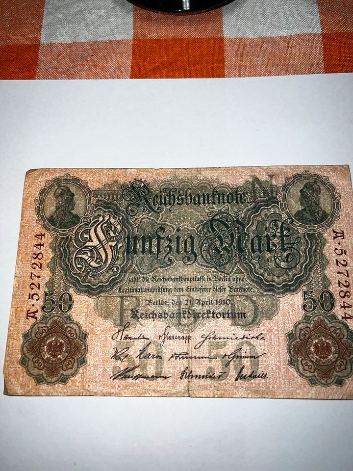 Alte Geldscheine in Mücheln (Geiseltal)