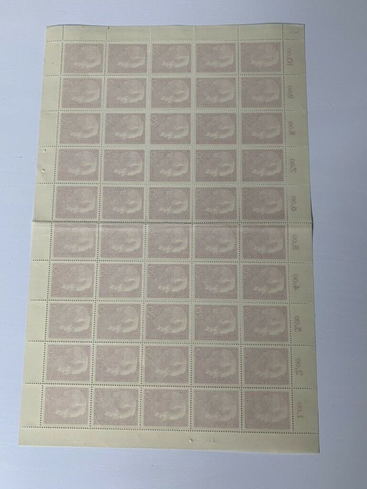 Briefmarkenbogen Briefmarke 20 Pfennig Heinrich Luebke in Mönchengladbach