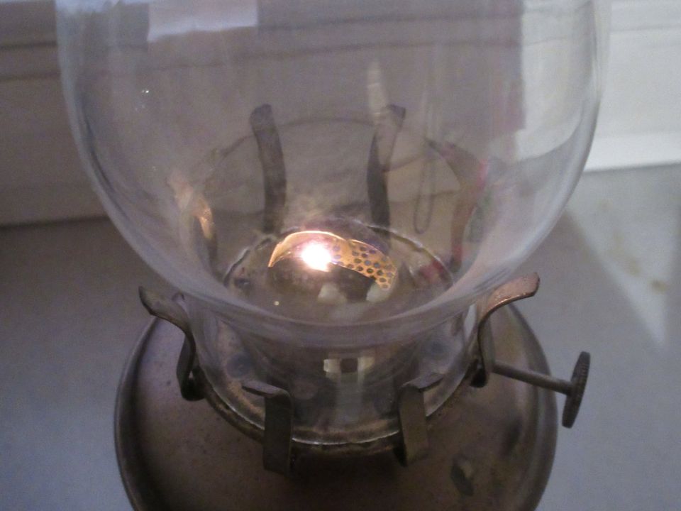 alte voll funktionsfähige Petroleumlampe - Versand möglich in Gestratz 