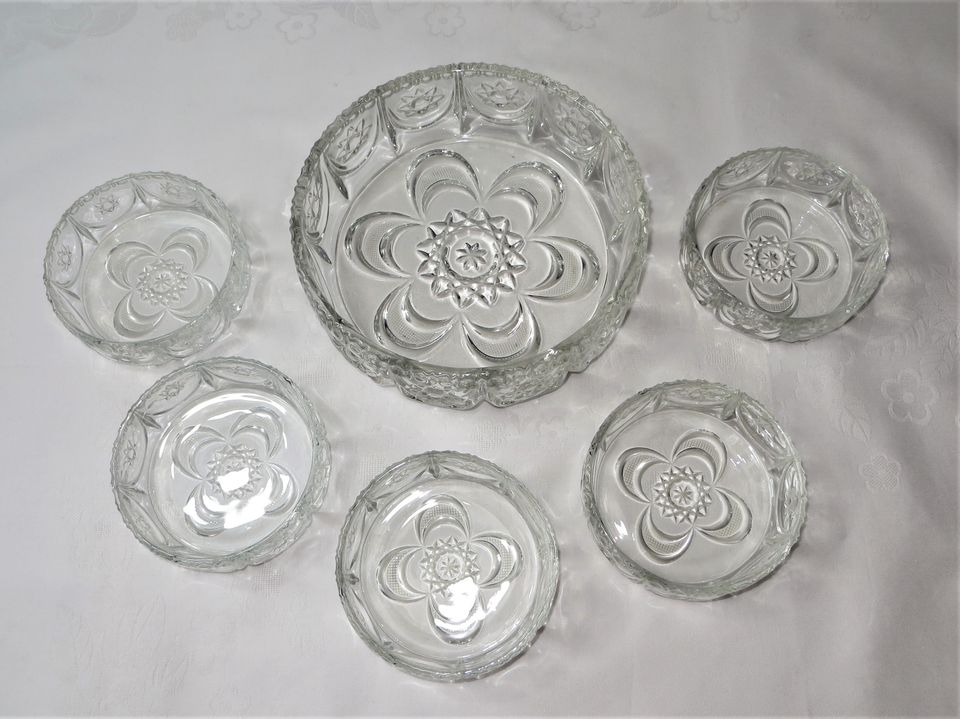 Glasschalen Schüsseln Kristallglas, 6er Set, vintage in Engelskirchen