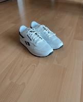 Reebok Gr. 36,5 Sneaker wie neu Bayern - Auhausen Vorschau