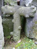 altes Kreuz aus Basalt, schöne Steinmetzarbeit Rheinland-Pfalz - Burgbrohl Vorschau