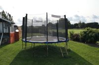 Ultrasport Jumper,  Durchmesser 366 ,Gartentrampolin Niedersachsen - Bad Bevensen Vorschau