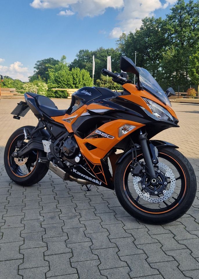 Kawasaki Ninja 650 in Rietberg