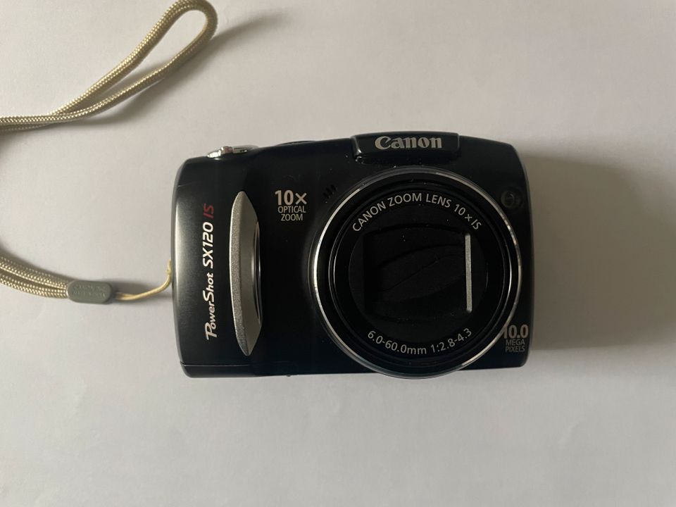 Digitalkamera Canon power shot SX120IS/ 10fach Zoom in Kiel