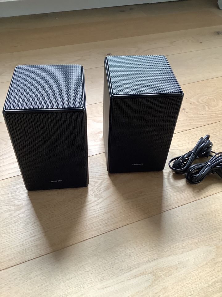 Samsung SWA-9500S Wireless Rear Lautsprecher SWA 9500 OVP Speaker in  Nordrhein-Westfalen - Gronau (Westfalen) | Lautsprecher & Kopfhörer  gebraucht kaufen | eBay Kleinanzeigen ist jetzt Kleinanzeigen